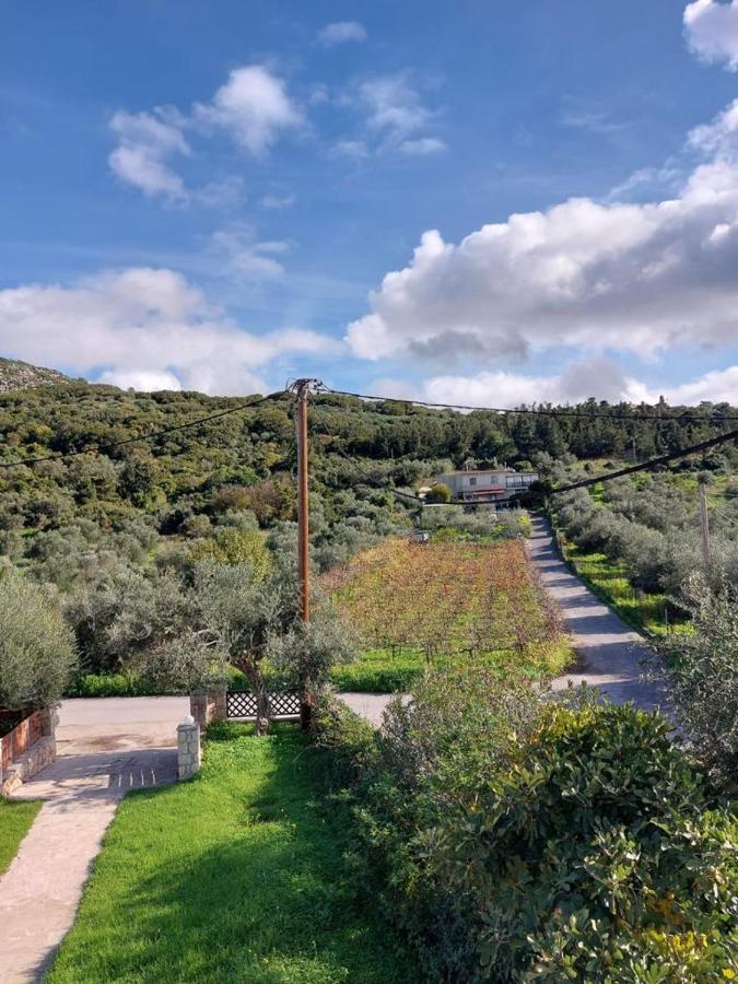 Mati- Cozy Apartment- Close To The Of Almyrida With A Shared Pool Appartement La Canée
